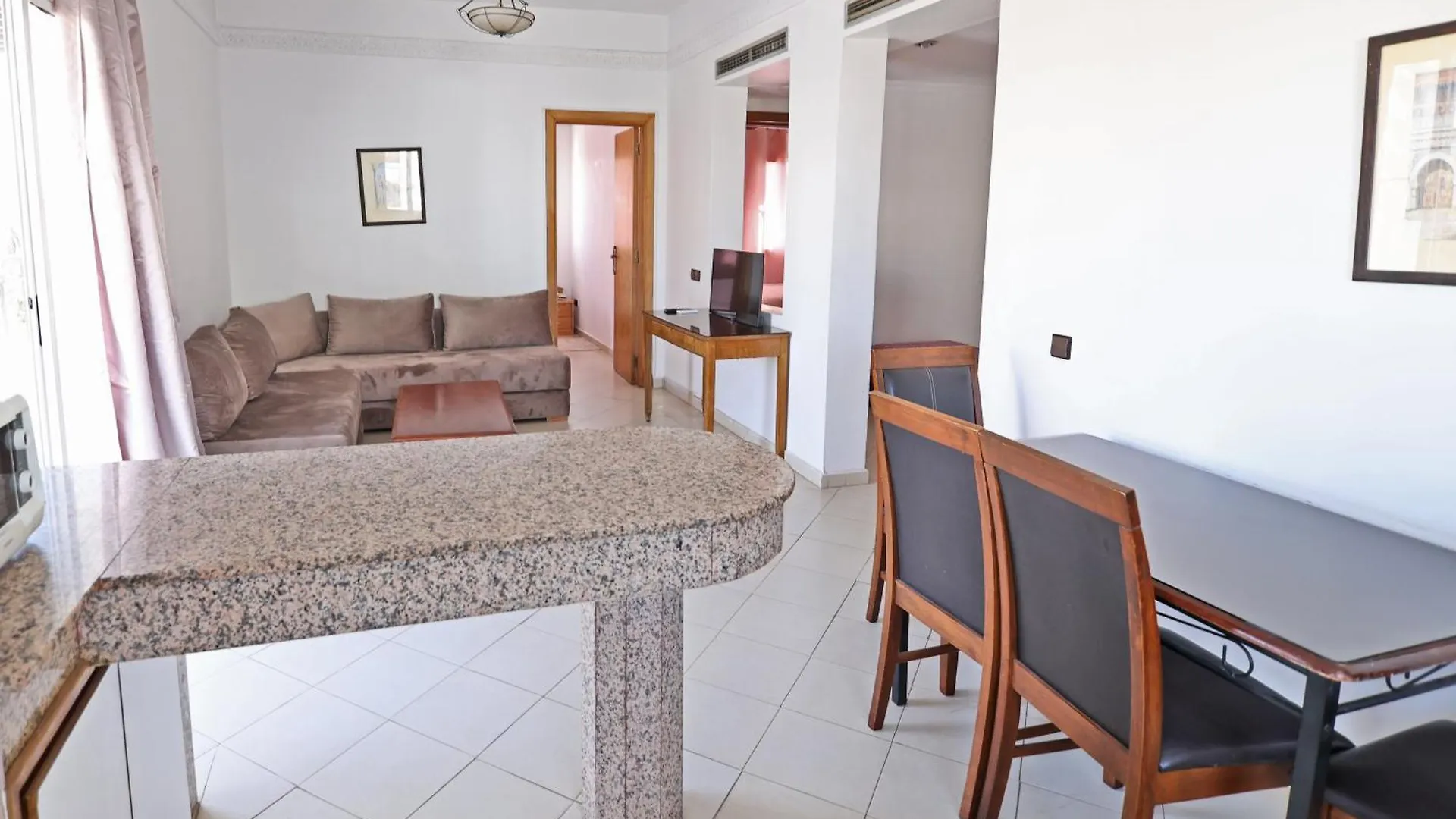 Ξενοδοχείο με διαμερίσματα Flathotel Αγκαντίρ Μαρόκο